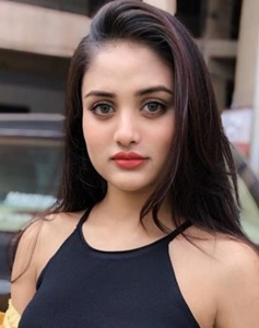 Acıbadem Güzel Sözleriyle Kendini Kaybedeceğin Escort Ayana