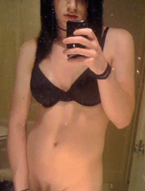 Maltepe Seçkin Götten veren Escort Bayan Ecenaz